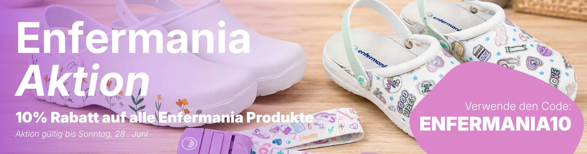 Weiße Clogs mit farbenfrohen Designs, ideal für Krankenschwestern, mit rutschfester Sohle für Komfort bei langen Schichten.