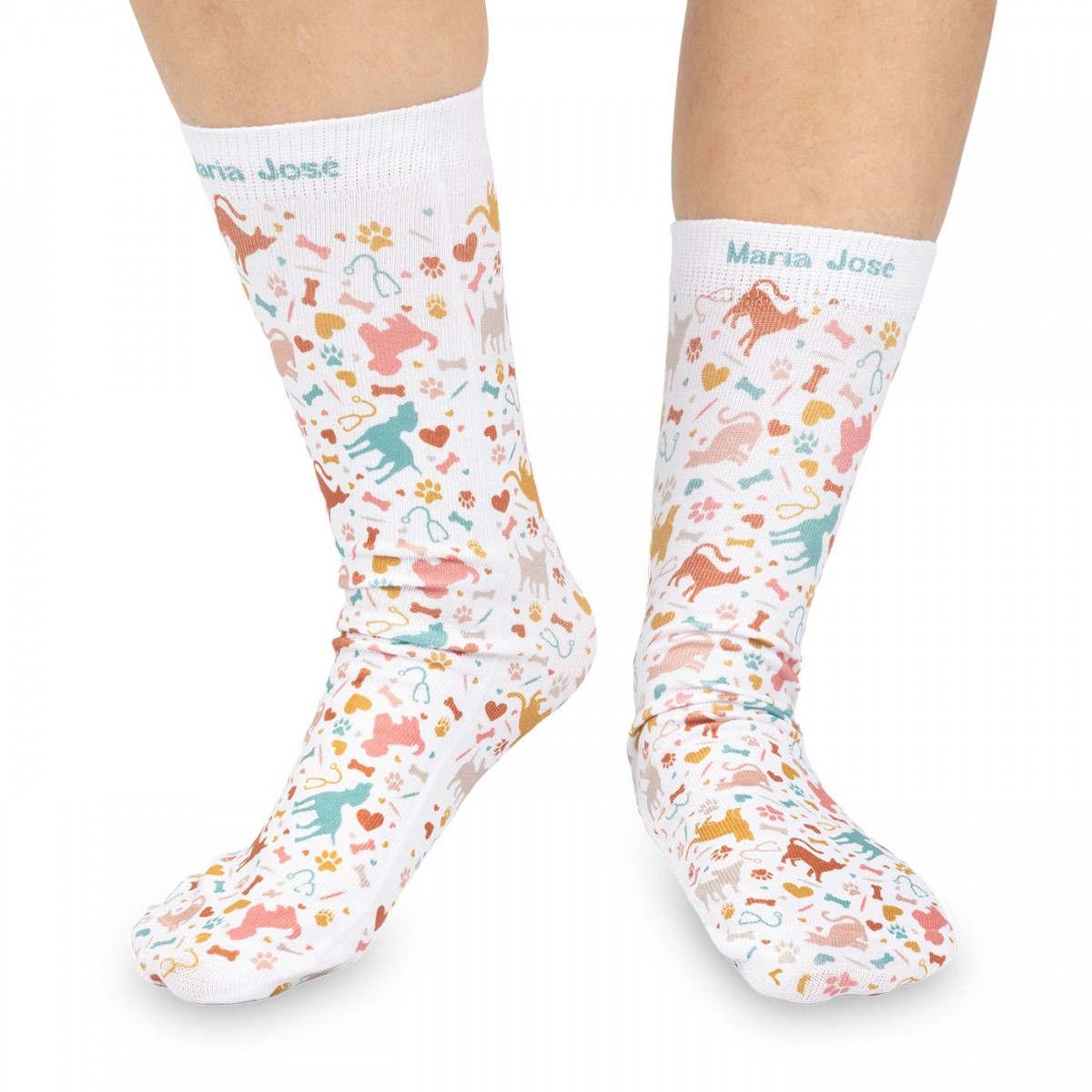 Colorful patterned socks featuring animals, ideal for nurses and healthcare workers, comfortable for long shifts.