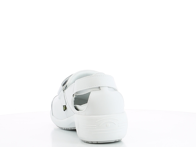 salma-wht-0007