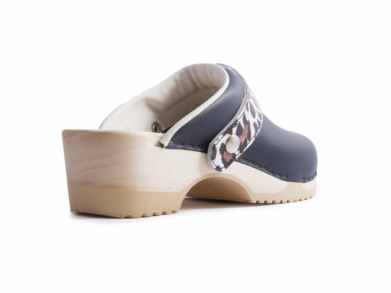 CLCKNAV-CSLPD-BRN-Tjoelup-d9aSHfmoIRNeO1