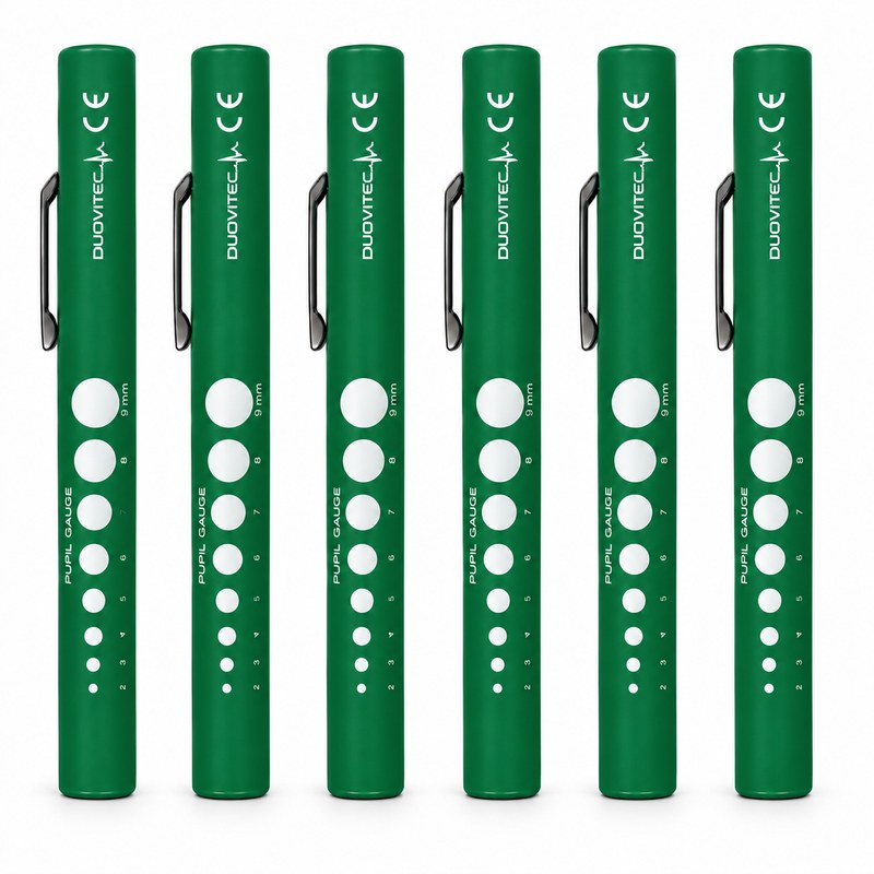 Set van zes groene penlampjes met geïntegreerde pupilmeters voor verpleegkundigen en artsen, voorzien van een clip voor gemakkelijk dragen tijdens klinische rondes.