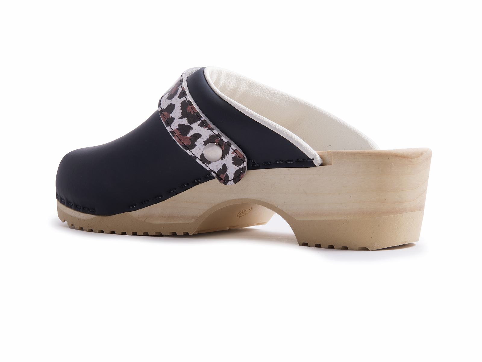 CLCKNAV-CSLPD-BRN-Tjoelup-cMVnCJpSPzr9Jh